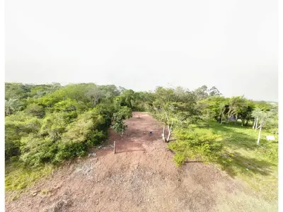 Terreno en venta en Loma Yukyry, Luque 4