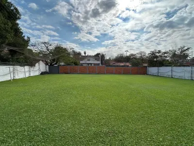Land for sale in Los Laureles, Asunción 2