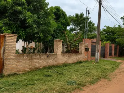 Terreno à venda em Luque, Central 4