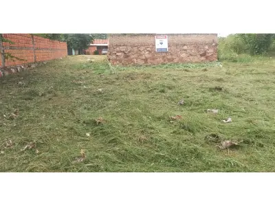 Terreno à venda em Luque, Mora Kue 3