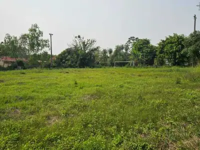 Terreno a venda em Luque, Segundo Barrio 4