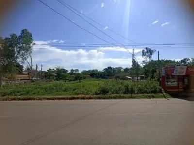 Terreno en venta en Luque, Zarate Isla, sobre asfalto 2