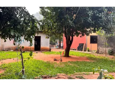 Terreno à venda em Luque, área comercial 3