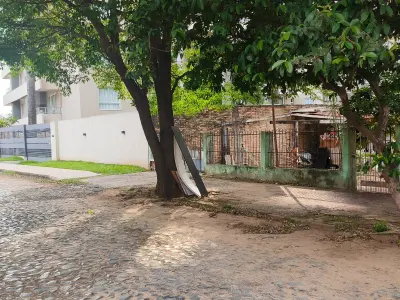 Terreno à venda em Madame Elisa Alicia Lynch, Assunção 4