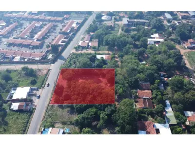 Terreno à venda em Maramburé, Luque 2