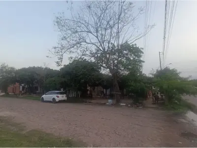Terreno à venda em Mariano Roque Alonso, 500 m² 2