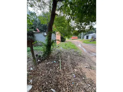 Terreno à venda em Mariano Roque Alonso, Central 4