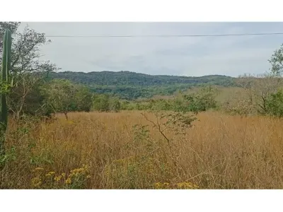 Terreno en venta en Mbatovi, Paraguarí 4