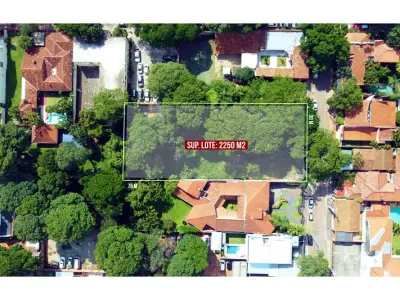 Terreno à venda em Mcal. Estigarribia, Assunção 3