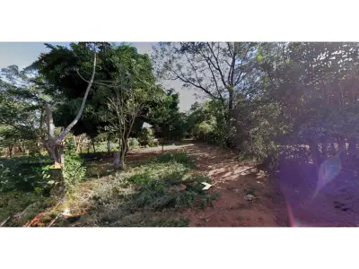 Terreno à venda em Montaña Alta, Limpio 2