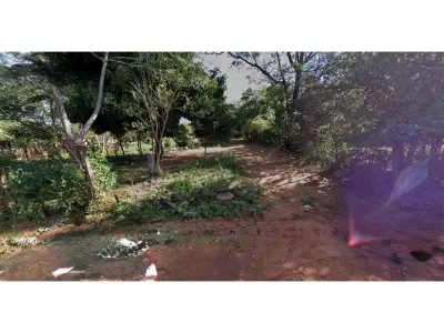 Terreno à venda em Montaña Alta, Limpio 4