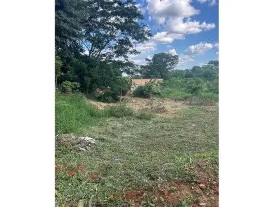 Terreno à venda em Ñemby, bairro Caaguazú 3
