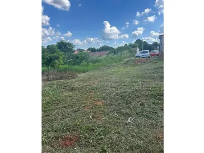 Terreno à venda em Ñemby, bairro Caaguazú 4