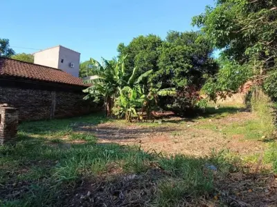 Terreno à venda em Ñemby, bairro Mbokajaty 3