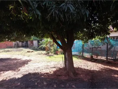 Terreno à venda em Ñemby, Central 4
