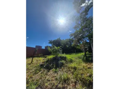 Terreno à venda em Ñemby, Central 2