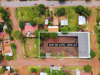 Terreno en venta en Ñemby de 1.800 m² en esquina 4