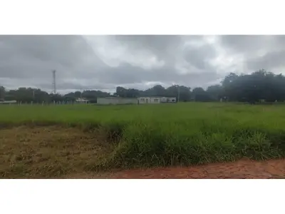 Terreno à venda em novo loteamento em Luque 4