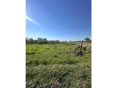 Terreno en venta en Paraguarí, 360 m² 2