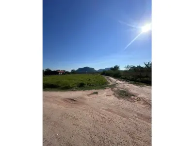 Terreno en venta en Paraguarí, 360 m² 3