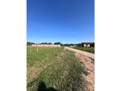 Terreno en venta en Paraguarí, 360 m² 4