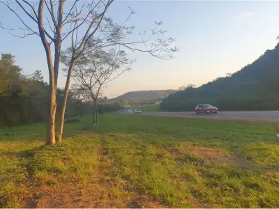 Terreno à venda em Paraguarí, região do Cerro 2