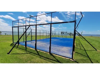 Terreno en venta en Paraqvaria Aero & Marina Country Club 3