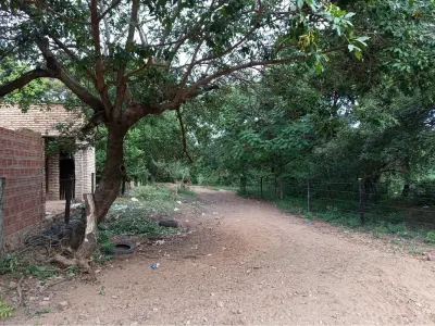 Terreno en venta en Pedrozo, Ypacaraí 4