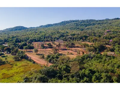 Terreno en venta en Pedrozo, Ypacaraí 2
