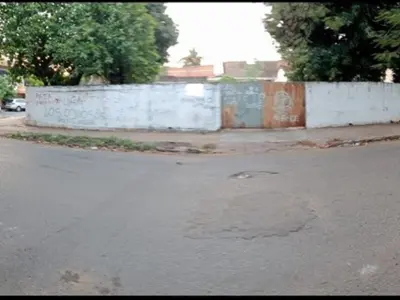 Terreno à venda em Pettirossi, Assunção 2