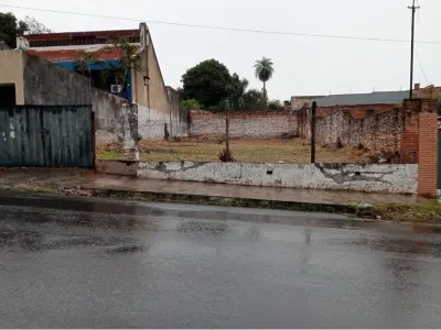 Terreno en venta en Pettirossi, Asunción 2