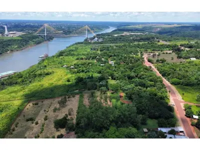 Terreno à venda em Presidente Franco, Alto Paraná 2