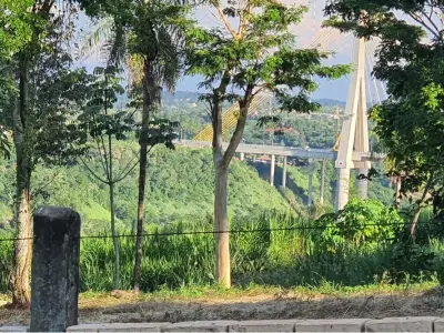 Terreno à venda em Presidente Franco, Alto Paraná 4