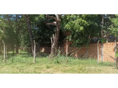 Terreno à venda em San Antonio, bairro Acosta Ñu 3
