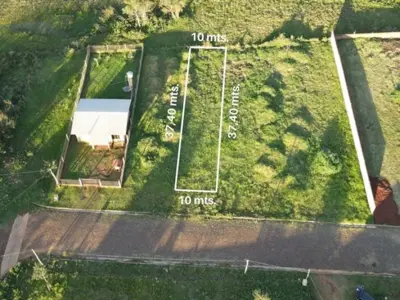 Terreno à venda em San Isidro, Encarnação 3