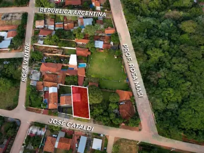 Terreno à venda em San Lorenzo, bairro María Auxiliadora 4