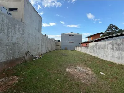 Terreno en venta en San Lorenzo, eje comercial 3