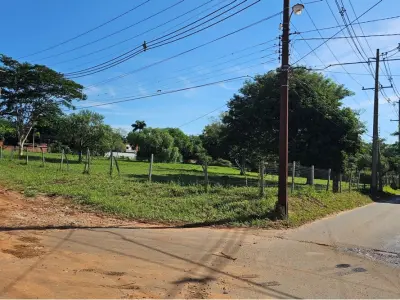 Terreno à venda em San Lorenzo, região do Shopping Pinedo 2