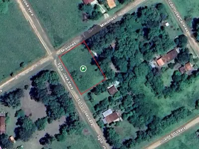 Terreno en venta en San Miguel, Villa Florida 3