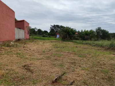 Terreno à venda em Takuruty, Villeta 4