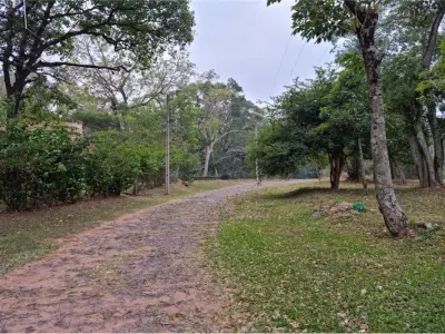Terreno à venda em condomínio fechado em Surubi'i, Mariano Roque Alonso 3