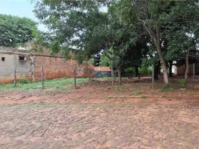 Terreno en venta en Villa del Agrónomo, San Lorenzo 3