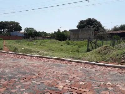 Terreno à venda em Villa Elisa, Central 4