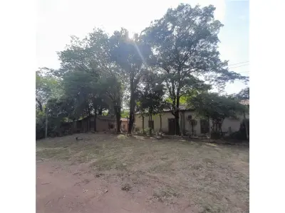 Terreno en venta en Villa Hayes, Presidente Hayes 4