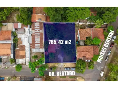 Terreno à venda em Villa Morra, Assunção 3