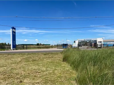 Terreno à venda em Villeta, Central 3