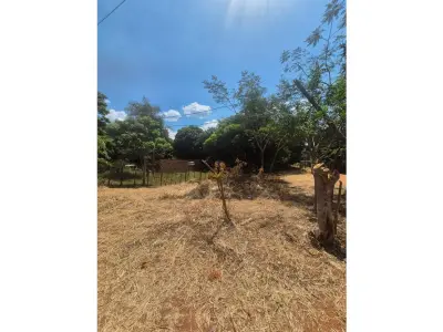 Terreno à venda em Ybyratý, Itauguá 3