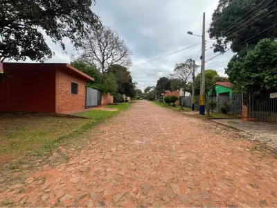 Terreno à venda em Ycuá Duré, Luque 3