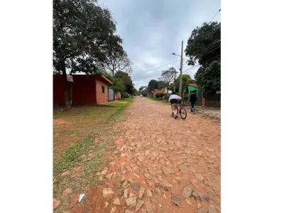 Terreno à venda em Ycuá Duré, Luque 5