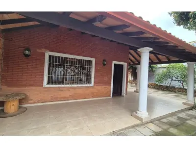 Terreno à venda em Ycuá Satí, Assunção 4